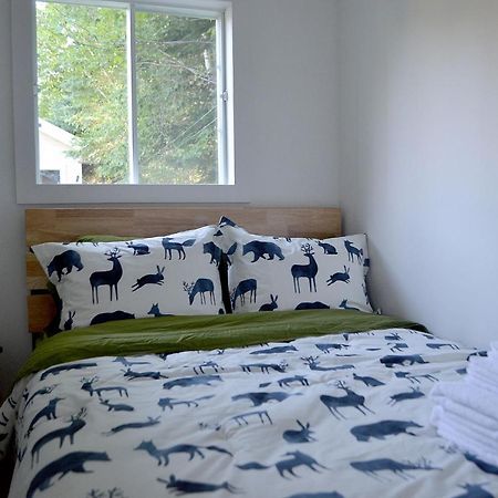 Les 4 Chalets - Le 605 Lac-Saint-Paul Luaran gambar