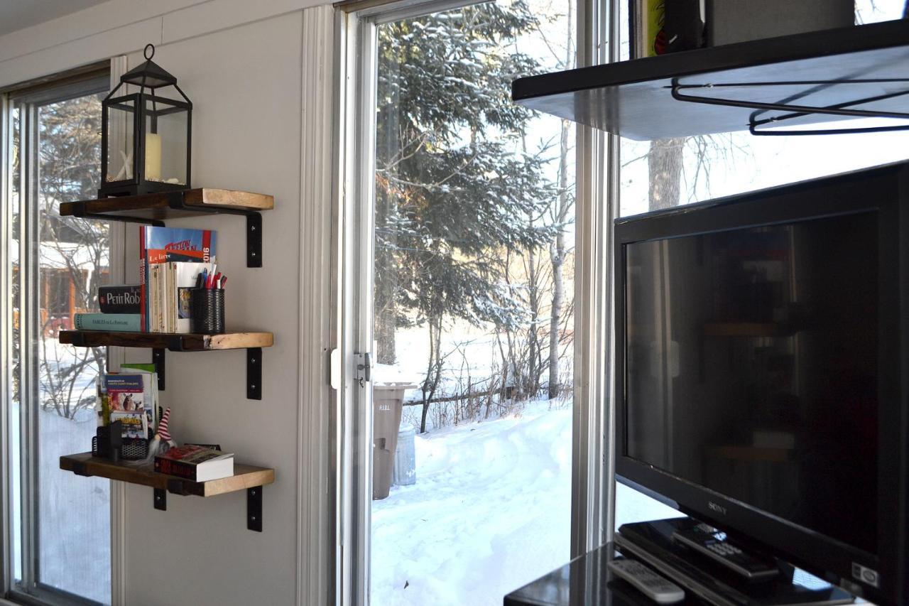 Les 4 Chalets - Le 605 Lac-Saint-Paul Luaran gambar