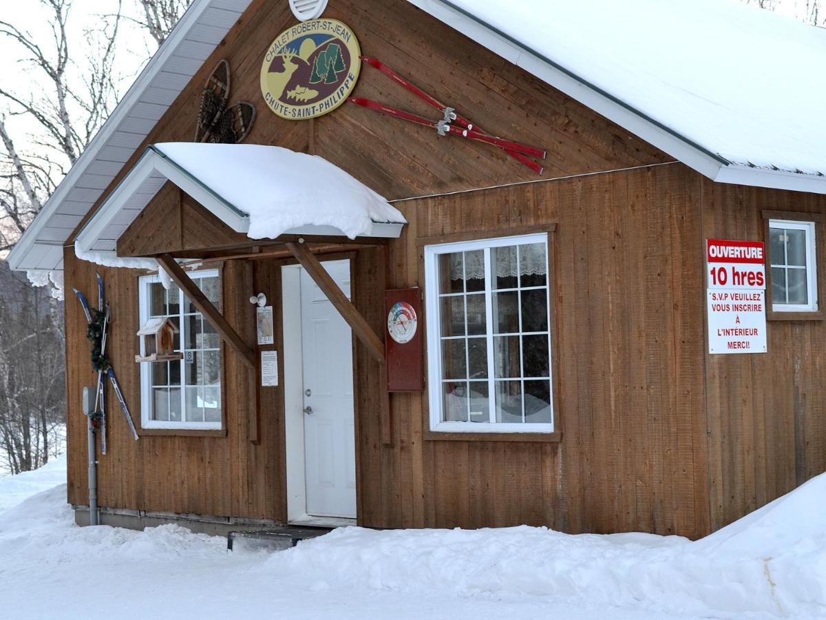 Les 4 Chalets - Le 605 Lac-Saint-Paul Luaran gambar
